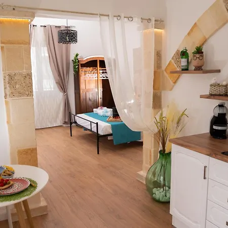 Il Varco Antico Apartment *